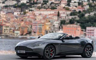 Aston Martin DB11