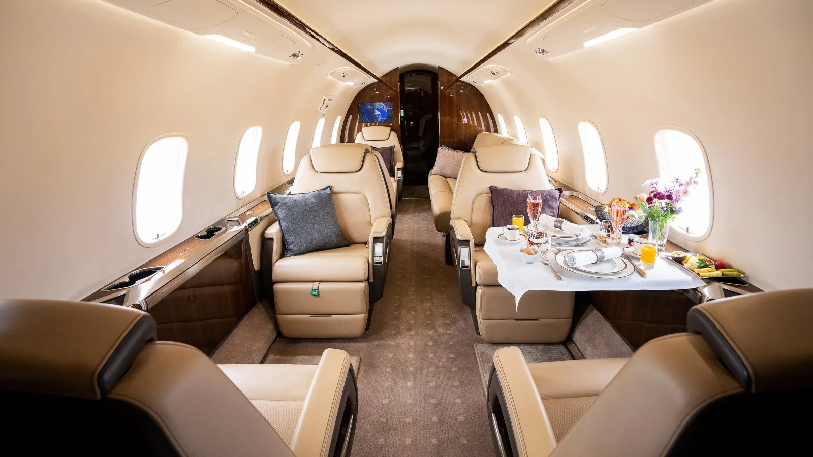 Bombardier Challenger 350